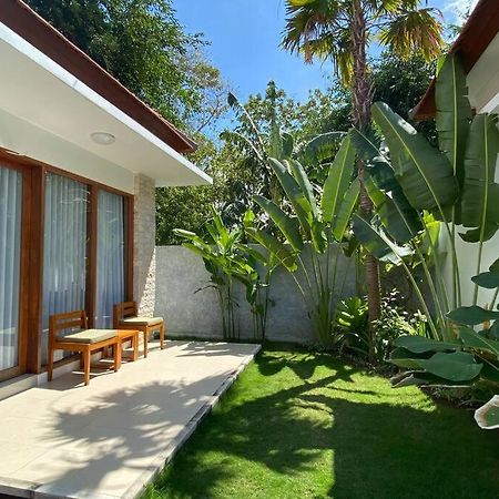 Nau Nusa Villa Batununggul Ngoại thất bức ảnh